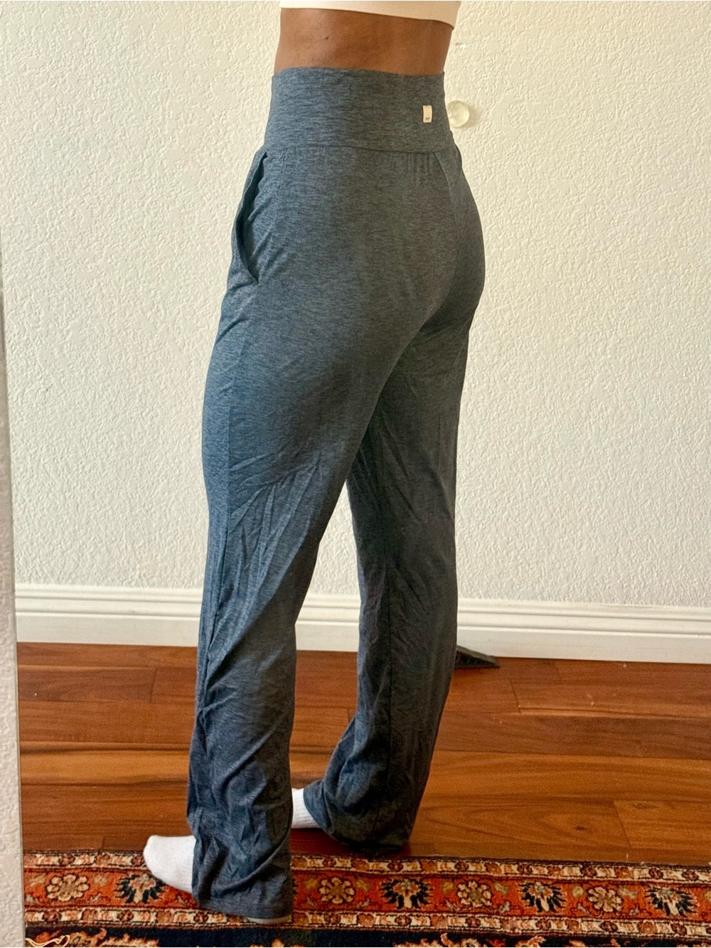 Vuori Wide-Leg Lounge Pants - Heather Gray